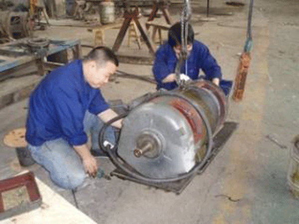 西瑪電機(jī)給專業(yè)電機(jī)修理工人一些小建議。